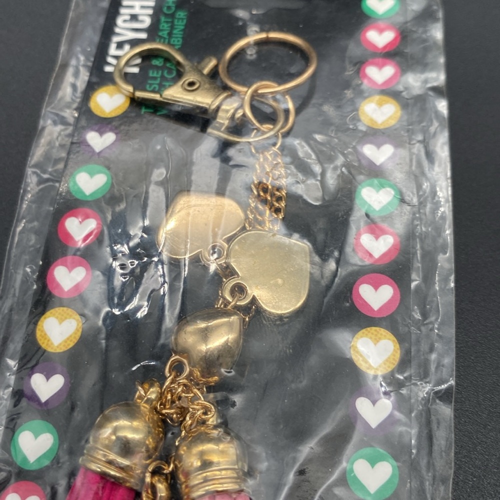 Item 677 Multi Pink Tassel Keychain - Picture 4 of 4